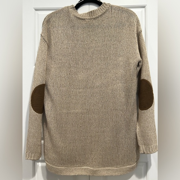 Sweater - Picture 4 of 5